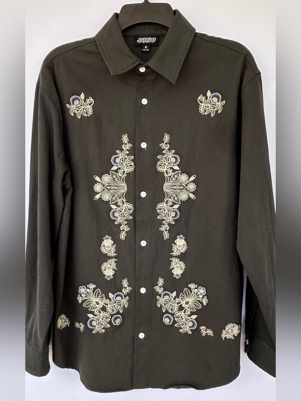 JUNY Men’s Embroidered Button Up Shirt Evergreen Long Sleeve Size Small